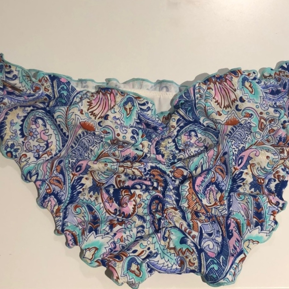 Victoria’s Secret Paisley bikini bottoms scrunched M - Picture 4 of 8